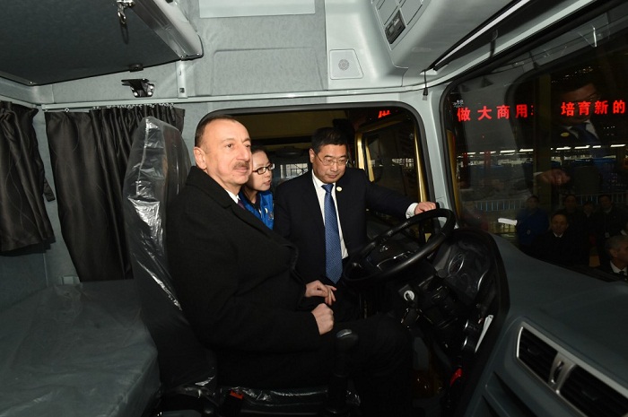 President Aliyev visits Shaanxi Automobile Group in Xian - PHOTOS